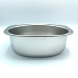 Plat en acier inoxydable.