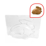 Moule à chocolat lapin en plastique transparent, représentation en chocolat brun.