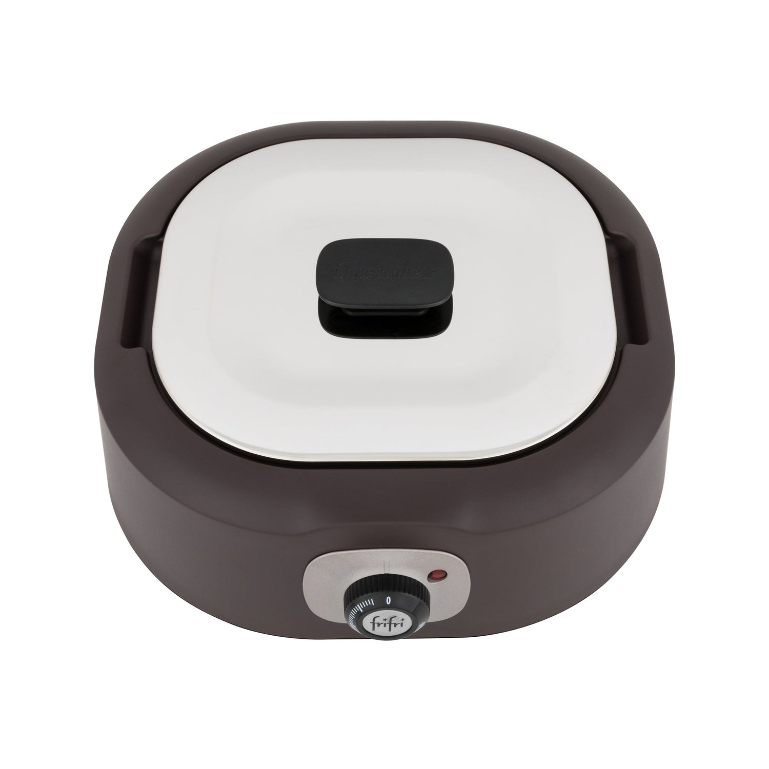 La Chocolatière est un chauffe-plats électrique rond, marron et blanc, doté d'un bouton central, d'un voyant lumineux et d'un couvercle carré, représenté sur fond blanc.