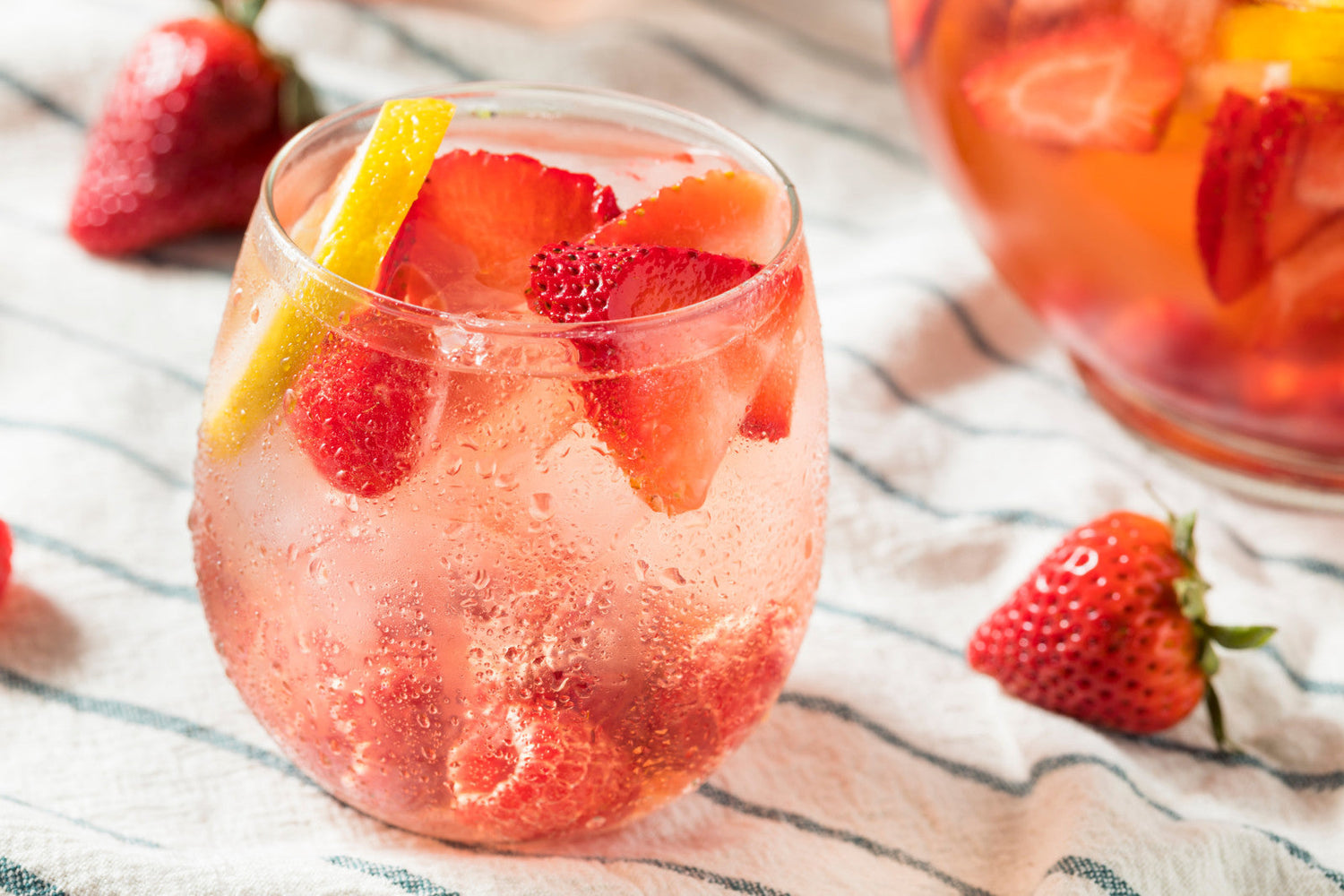 Limonade maison à la framboise
