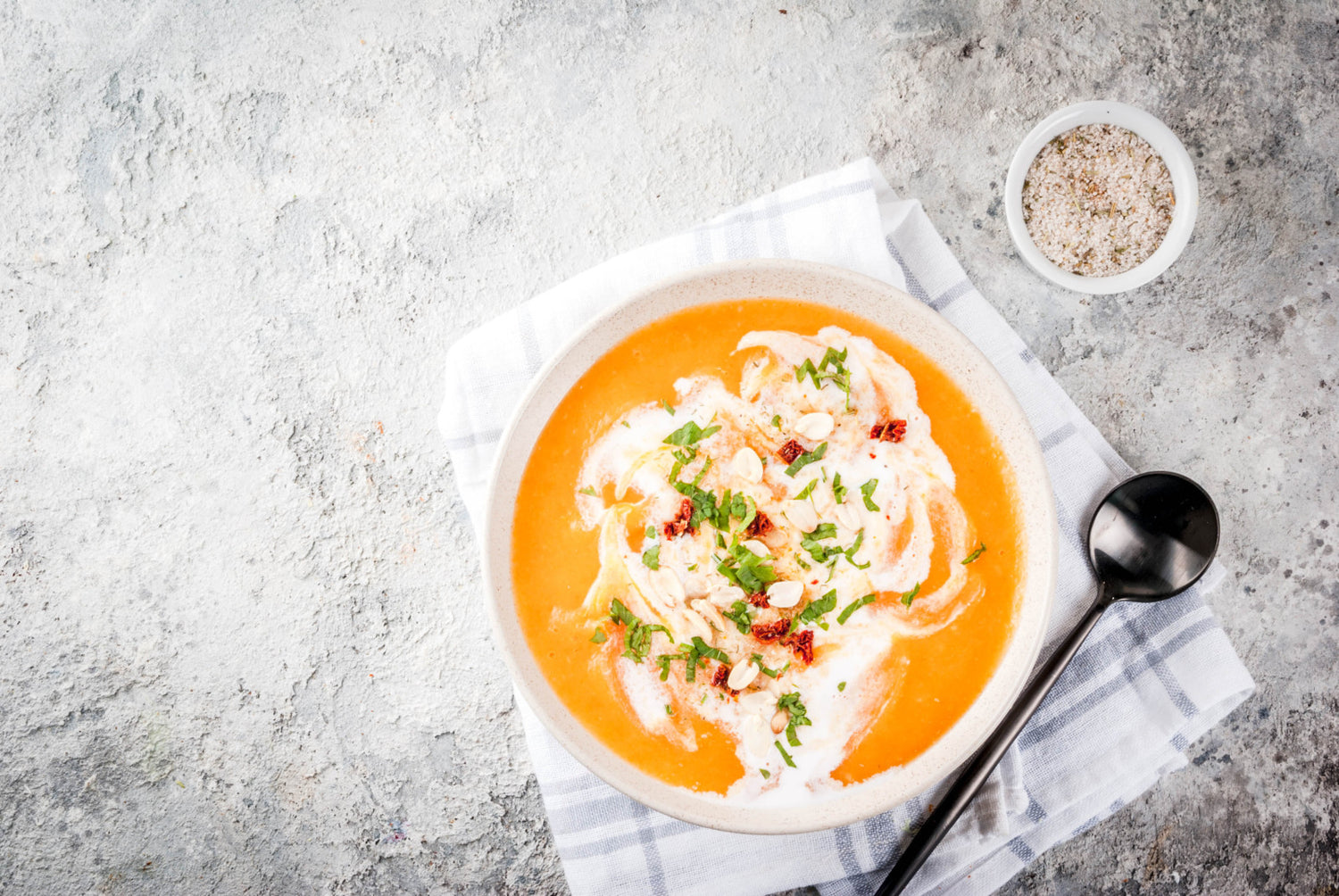 Velouté de patates douces au lait de coco